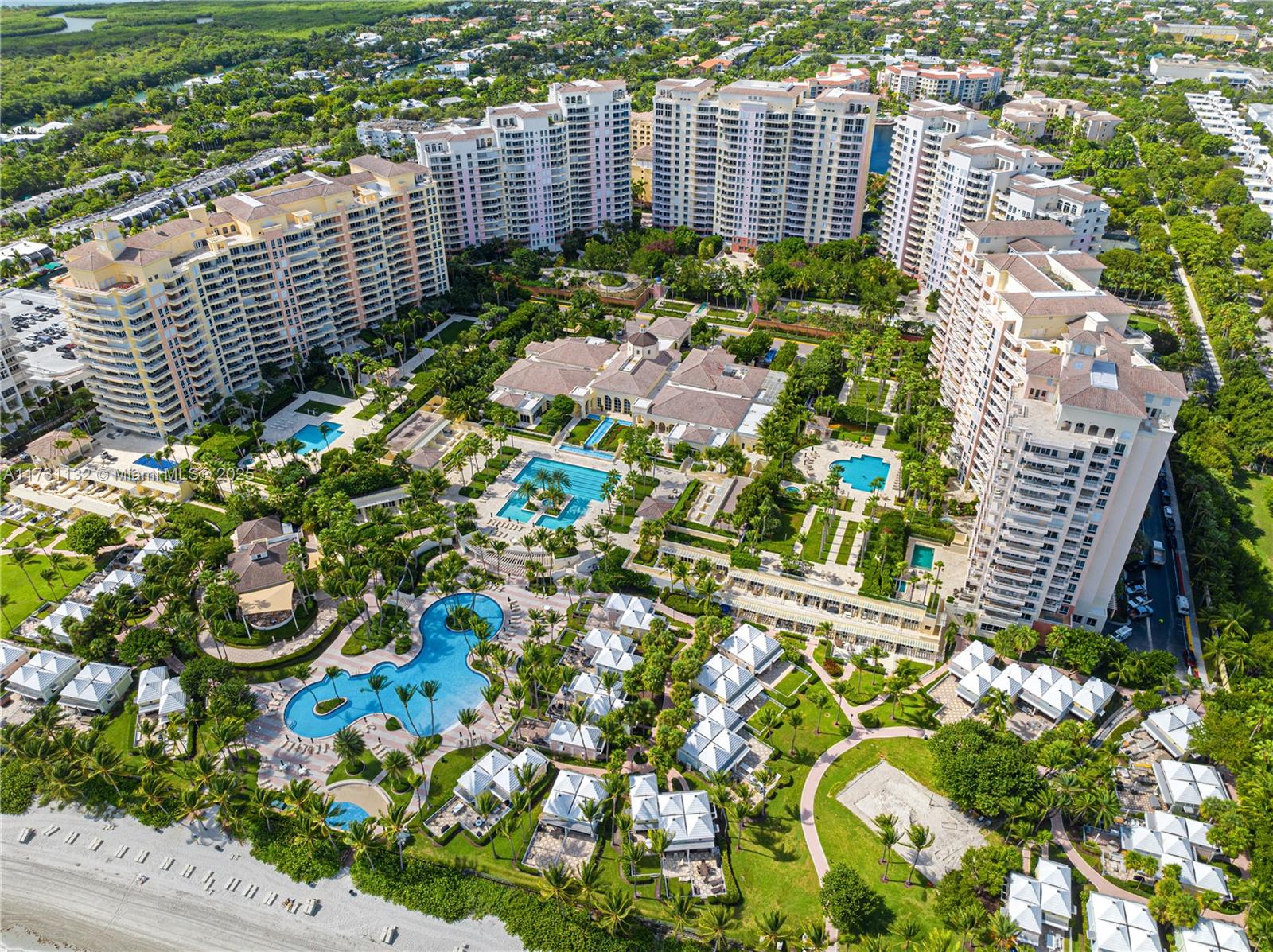 781 Crandon Blvd #406, Key Biscayne, Florida image 32