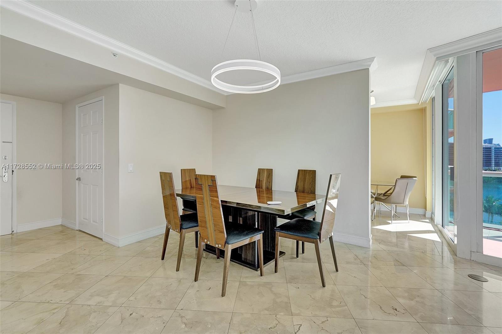 3370 Hidden Bay Dr #910, Aventura, Florida image 12