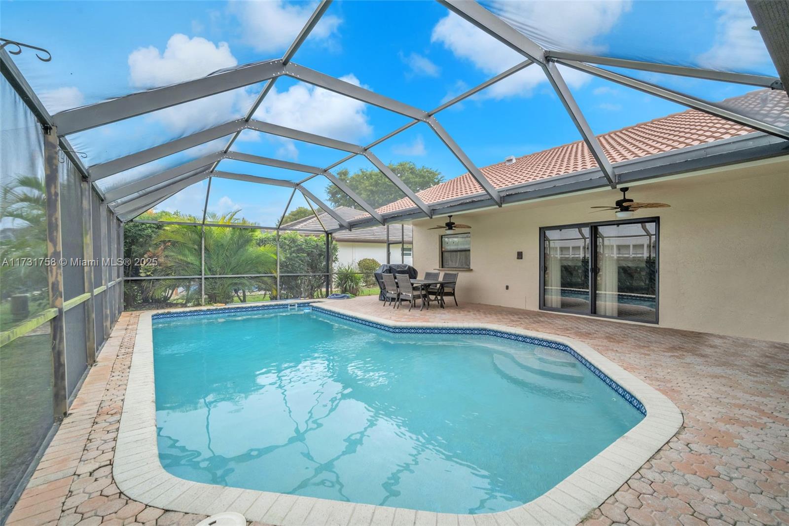 7006 NW 38th St, Coral Springs, Florida image 9