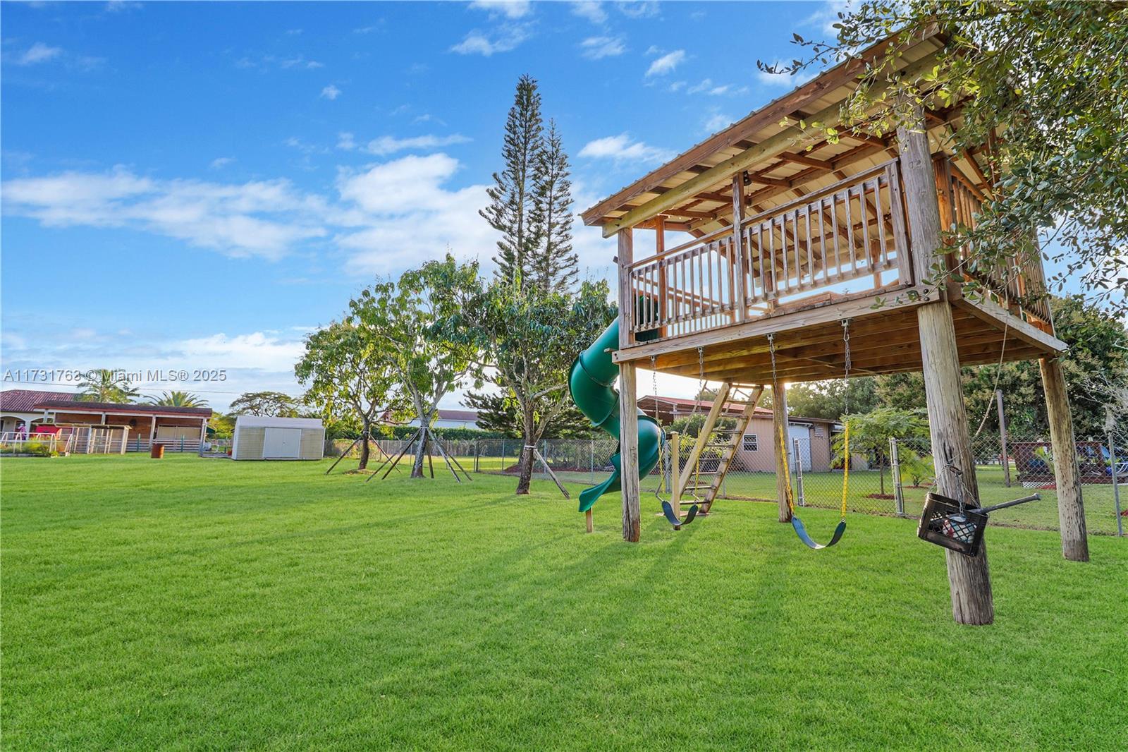 20880 SW 234th St, Homestead, Florida image 37