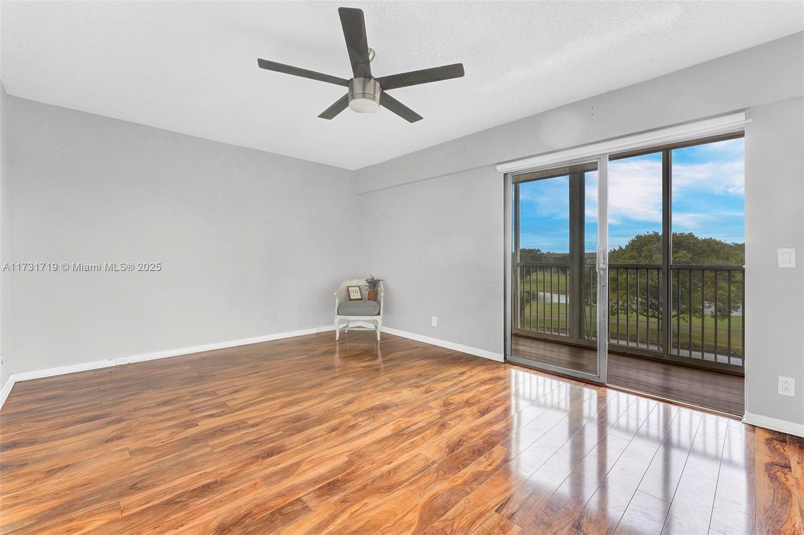 750 SW 133rd Ter #404C, Pembroke Pines, Florida image 29