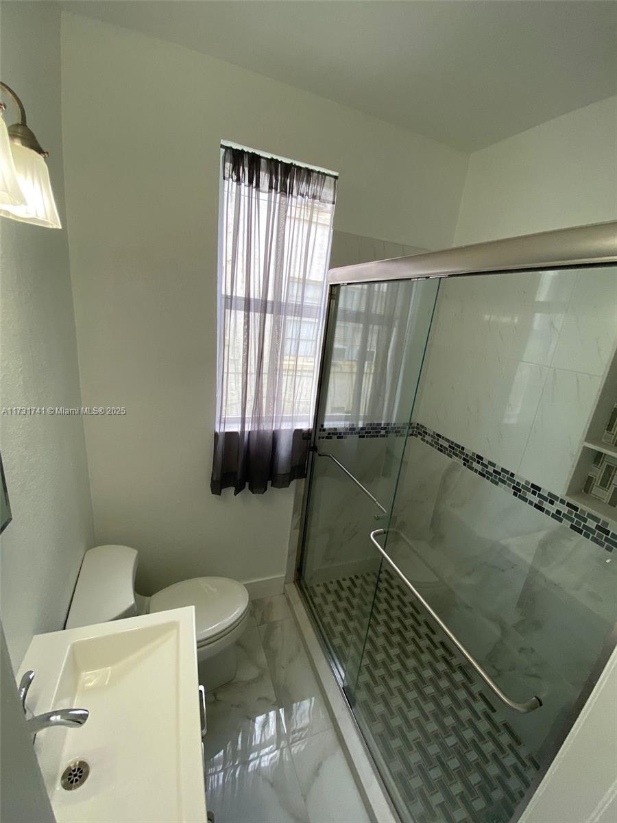 119 Menores Ave #1, Coral Gables, Florida image 5