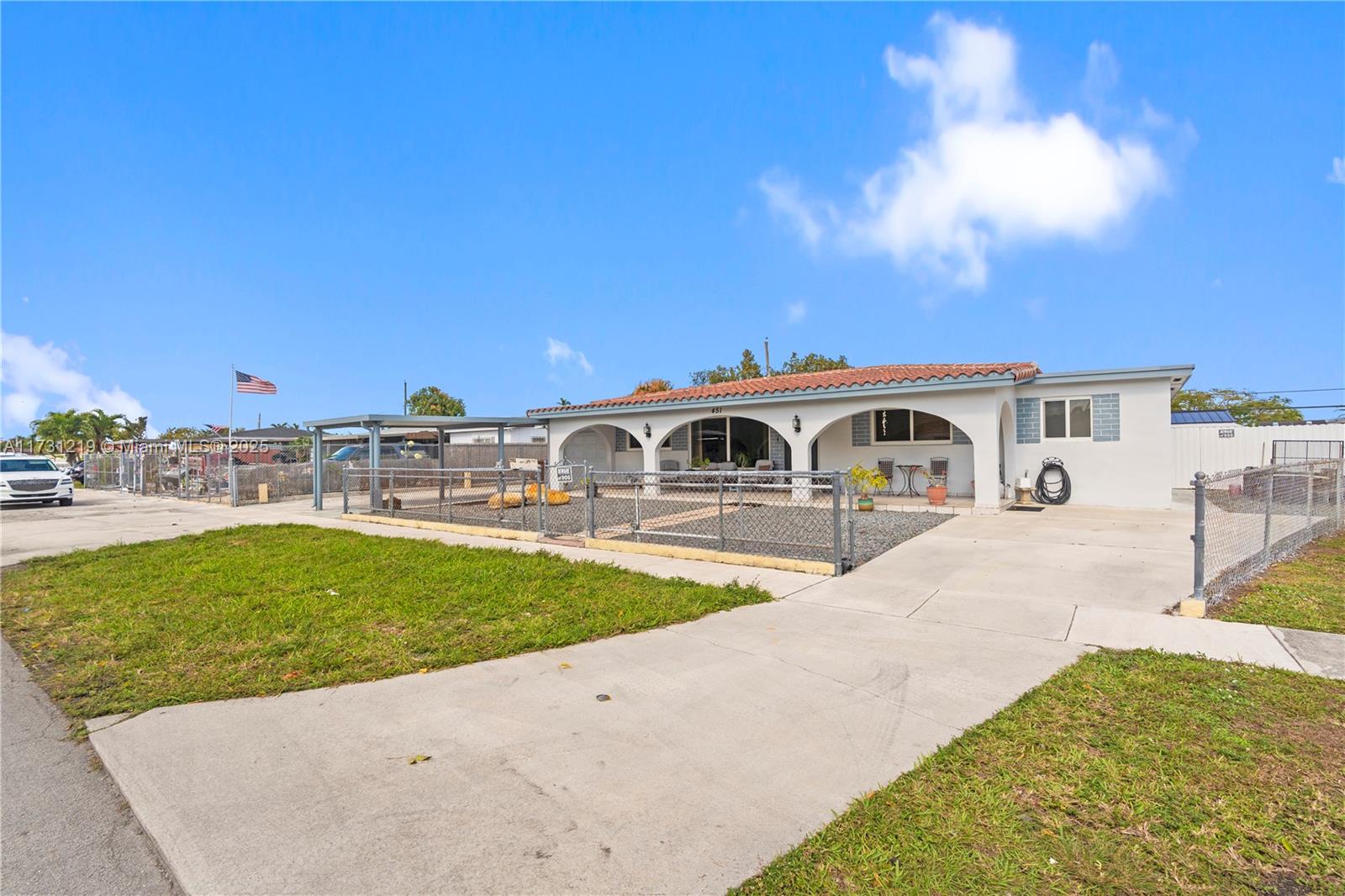 451 W 39th St, Hialeah, Florida image 3