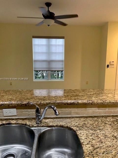 242 SW 7th Ct #242, Pompano Beach, Florida image 8