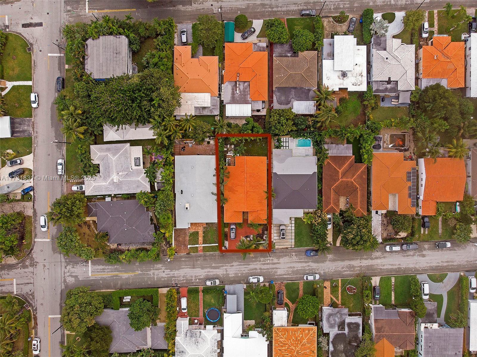 9065 Dickens Ave, Surfside, Florida image 8