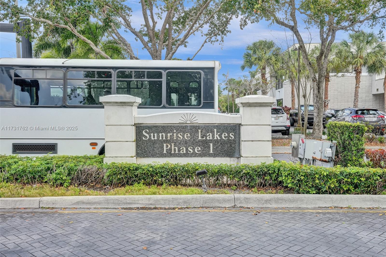 2850 W Sunrise Lakes Dr #106, Sunrise, Florida image 20