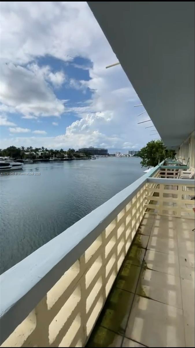 6484 Indian Creek #230, Miami Beach, Florida image 2