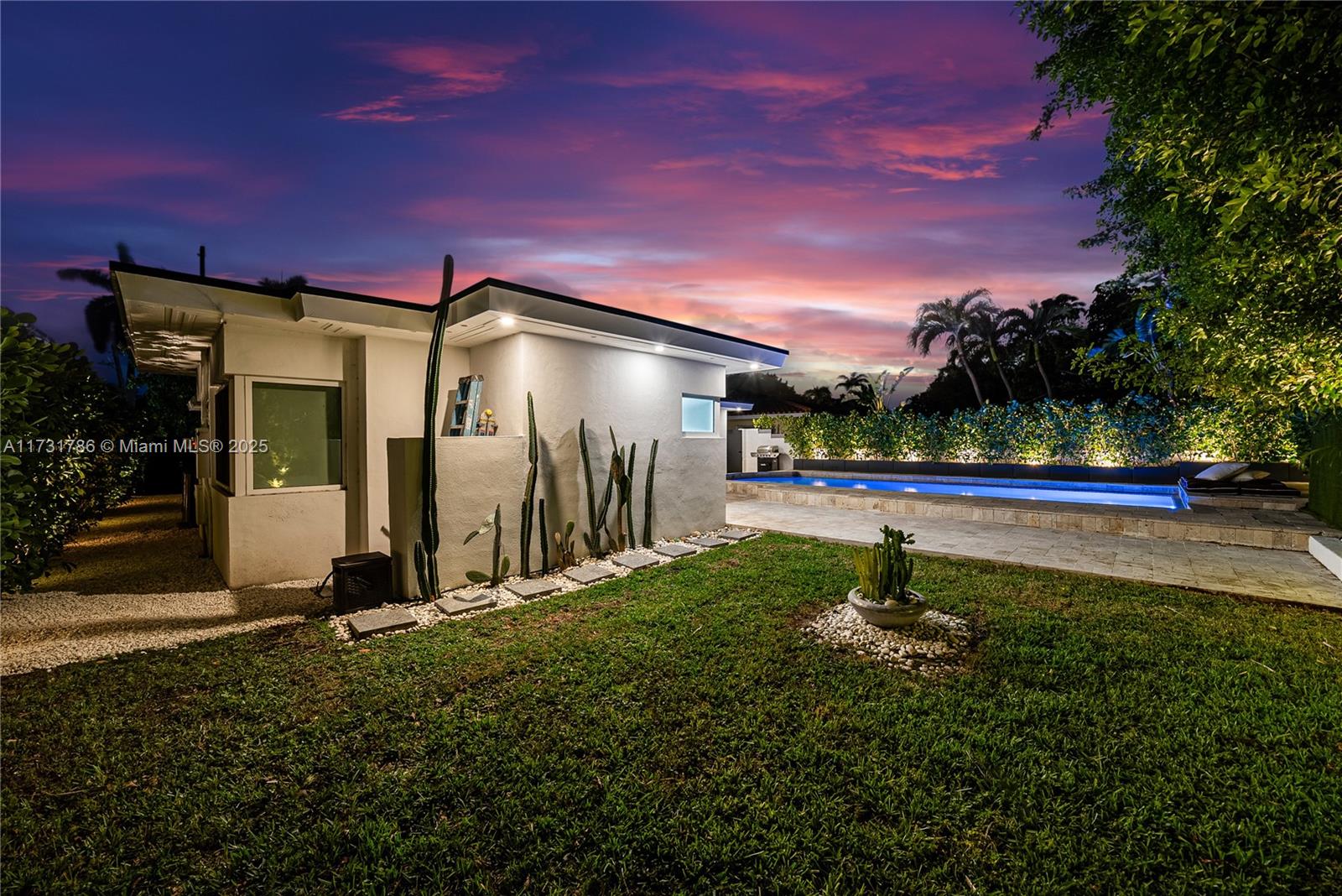 835 Fairway Dr, Miami Beach, Florida image 33