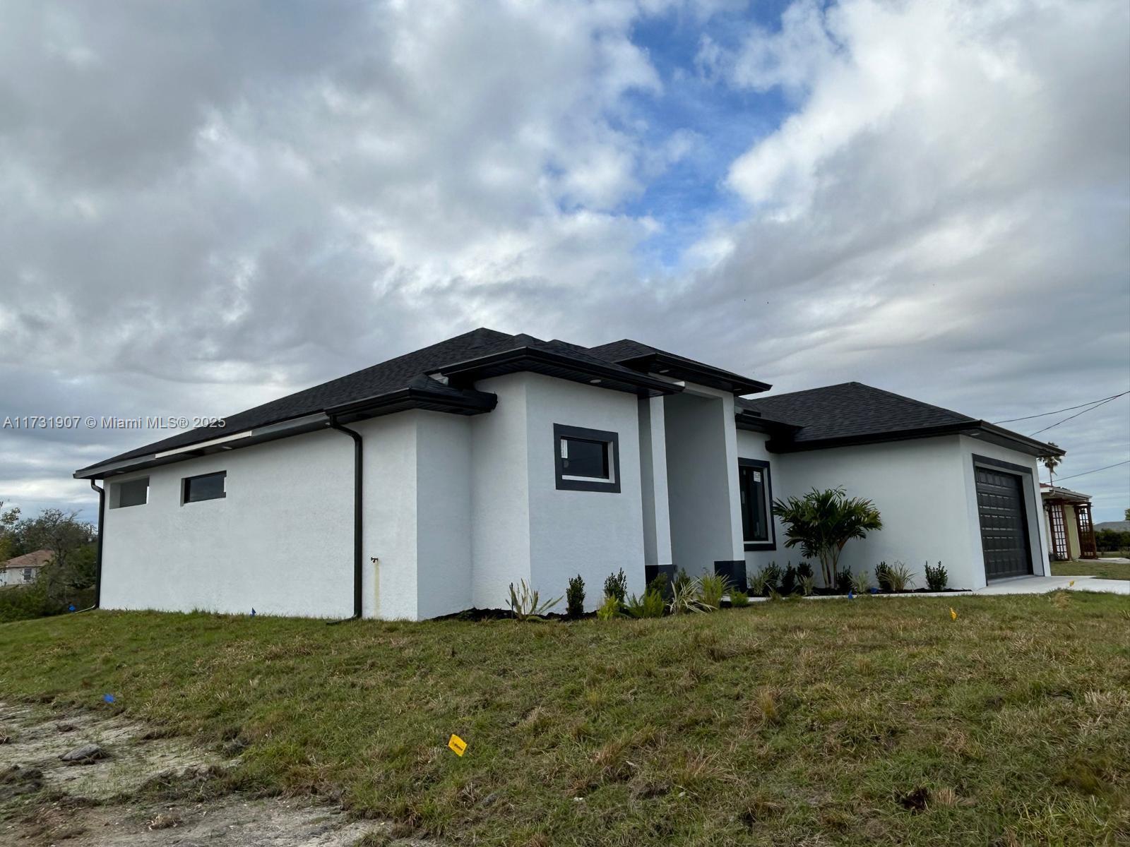 363 El Dorado Blvd S, Cape Coral, Florida image 3