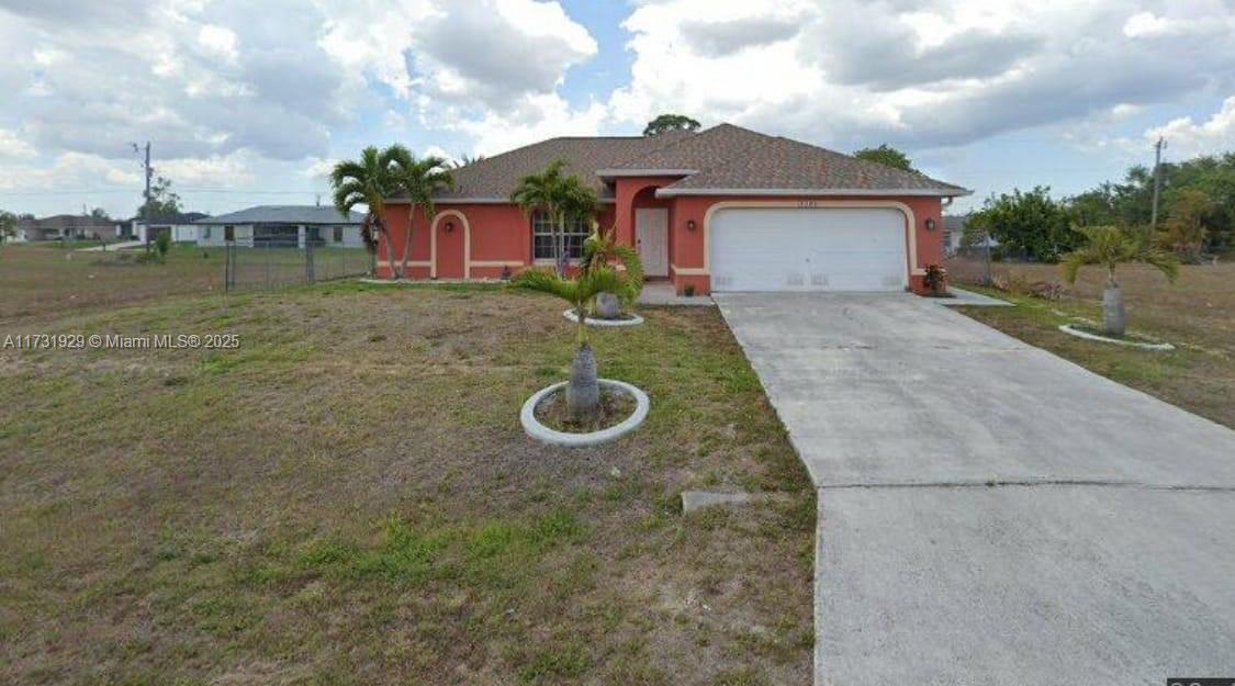 Residential, Cape Coral, Florida image 1