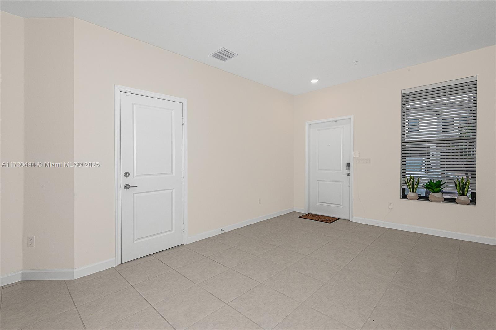 Residential, Pembroke Pines, Florida image 7