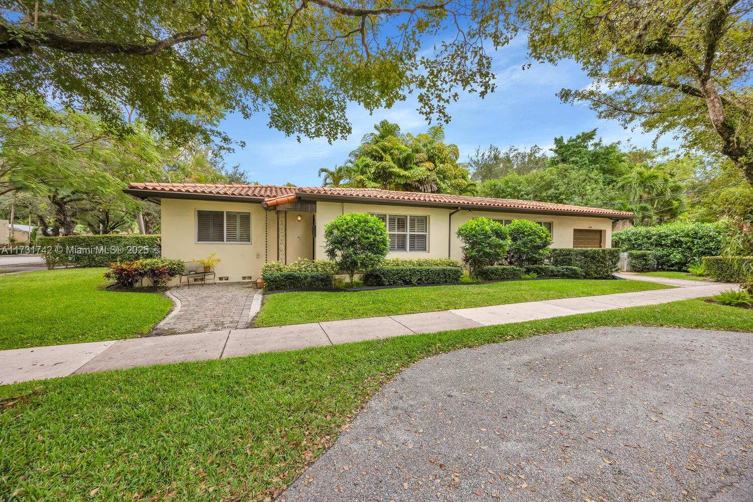 446 Majorca Ave, Coral Gables, Florida image 1