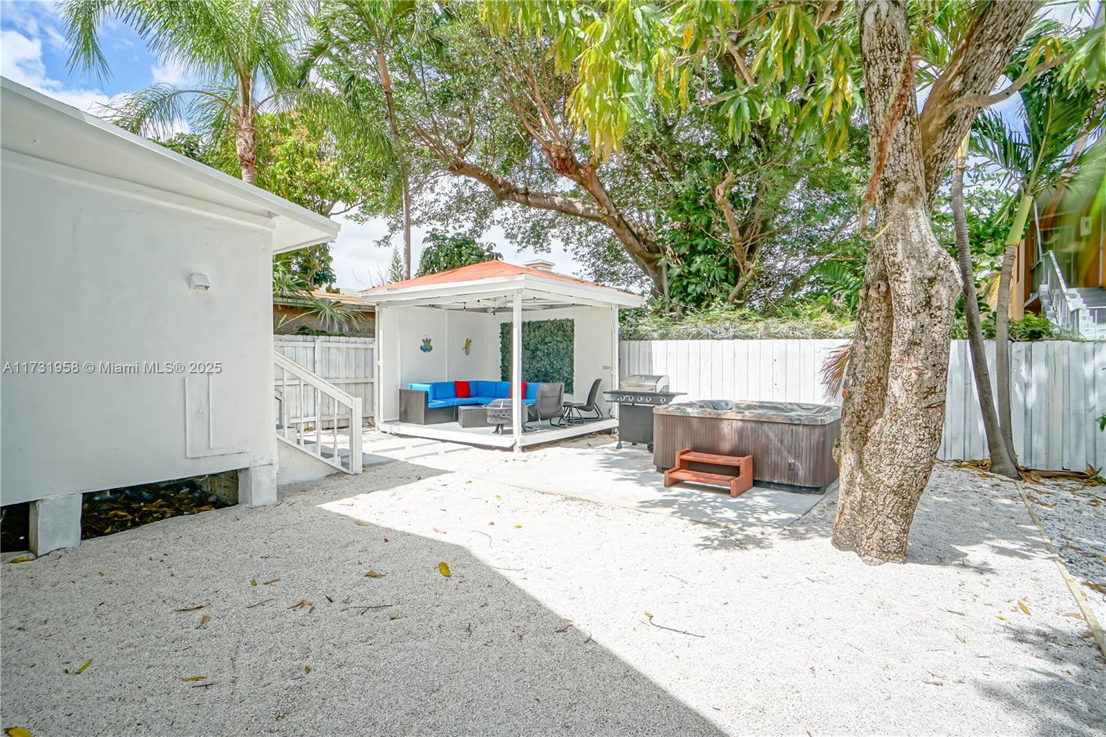 473 NE 61st St, Miami, Florida image 32