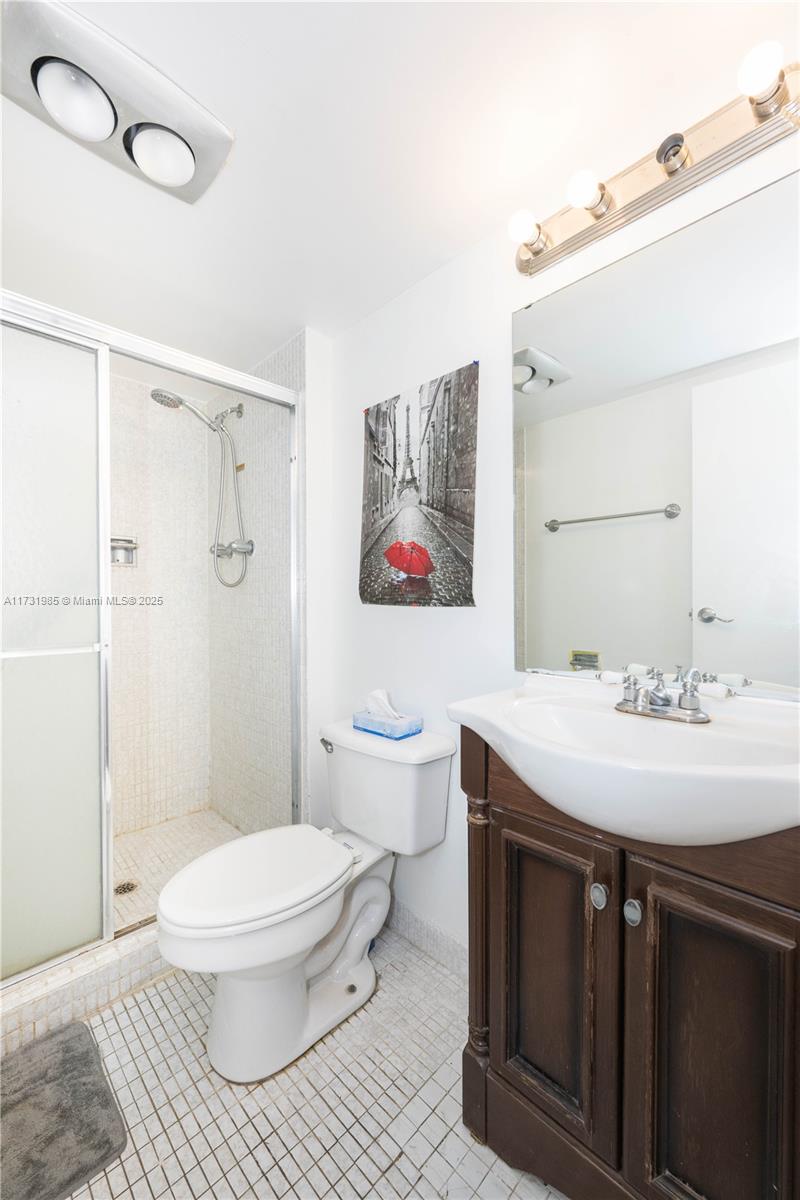 3301 N Country Club Dr #605, Aventura, Florida image 24