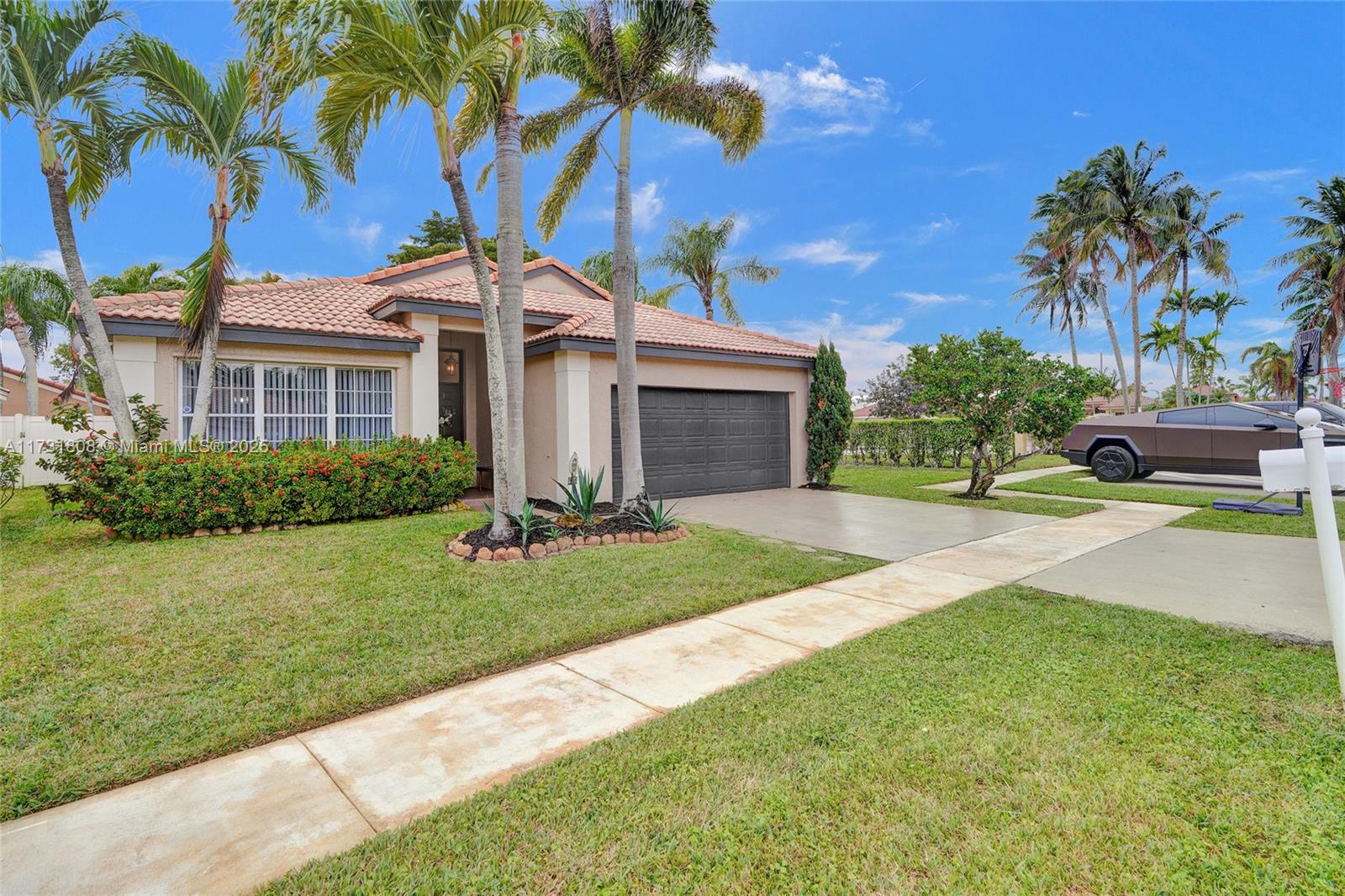 18186 SW 4th Ct, Pembroke Pines, Florida image 3