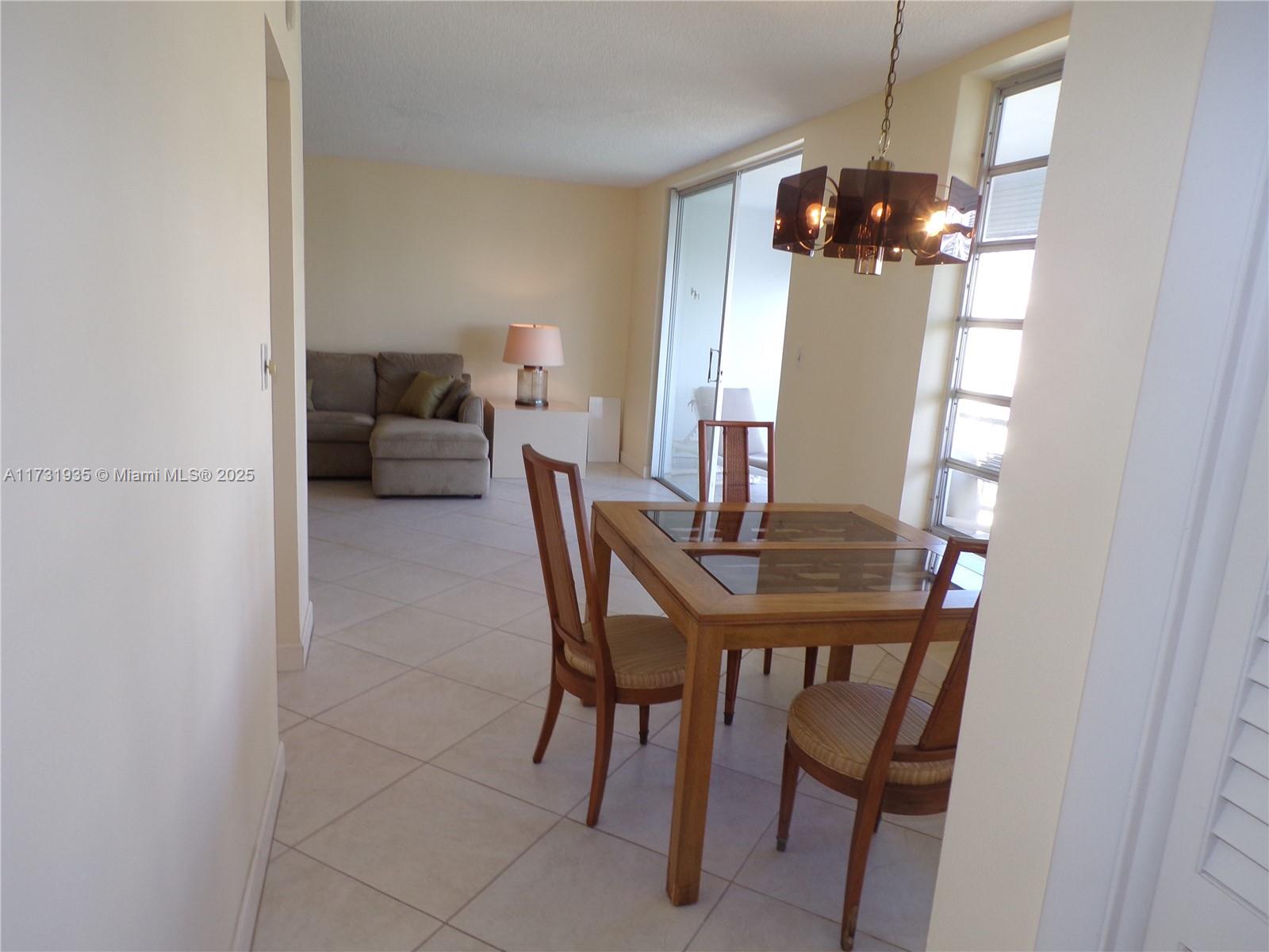 2930 Point East Dr #E602, Aventura, Florida image 37