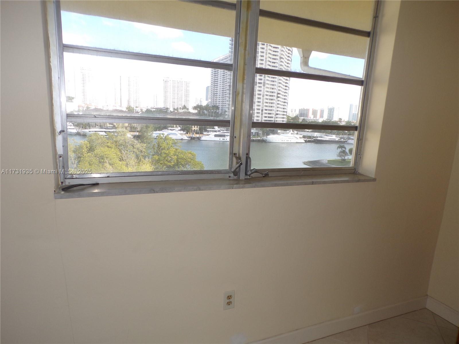 2930 Point East Dr #E602, Aventura, Florida image 50