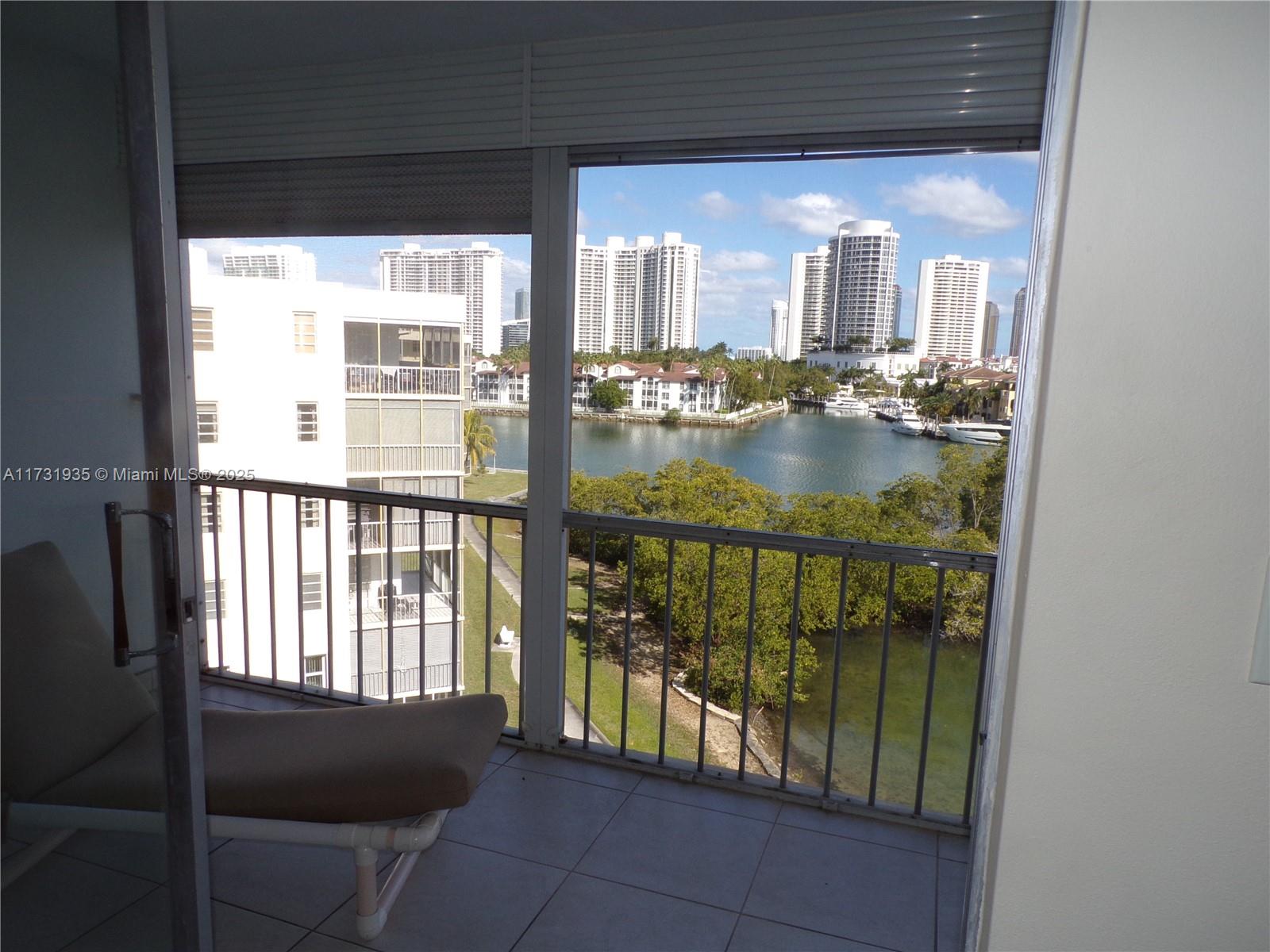 2930 Point East Dr #E602, Aventura, Florida image 8