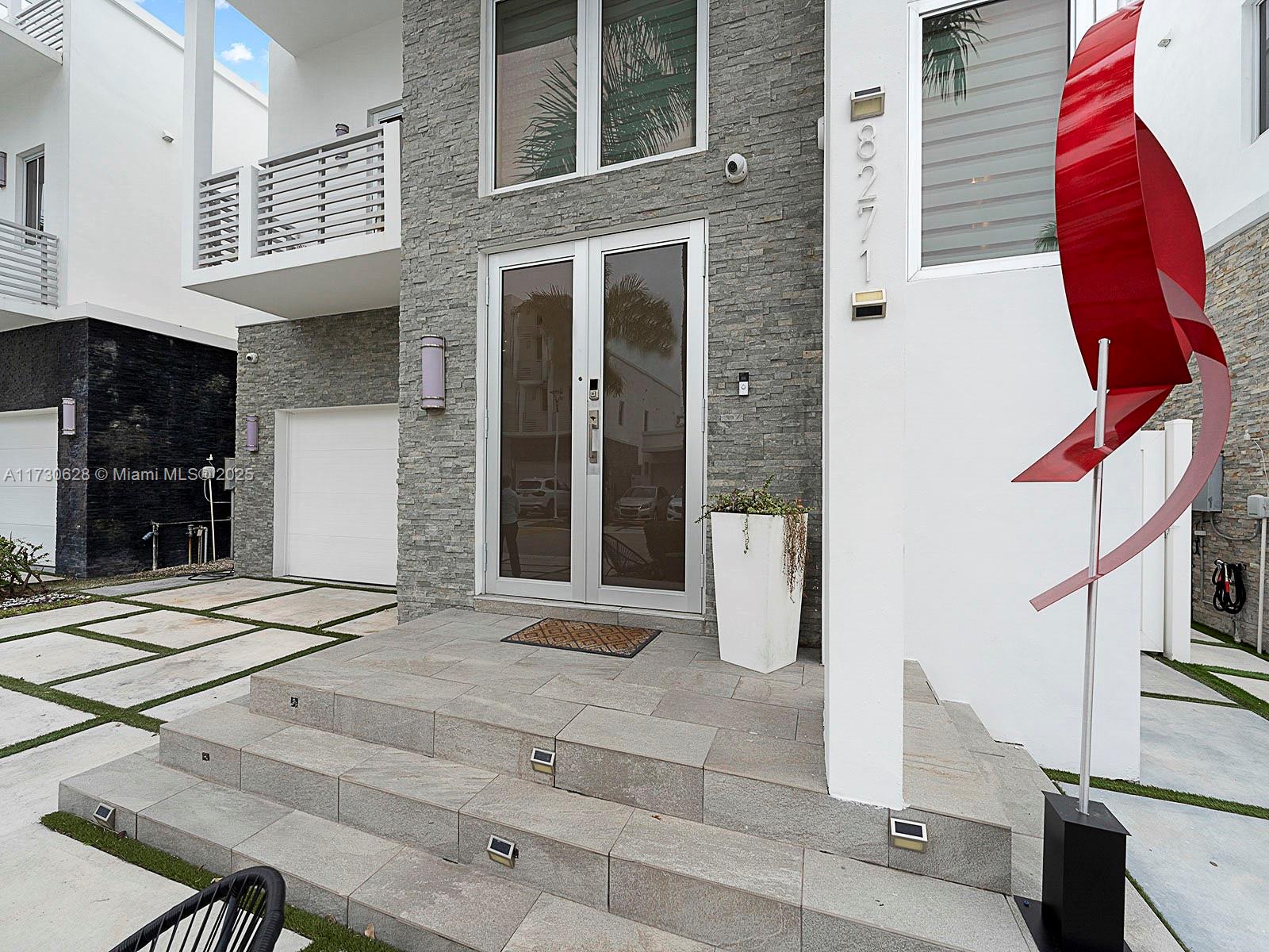 8271 NW 34th Dr, Doral, Florida image 50