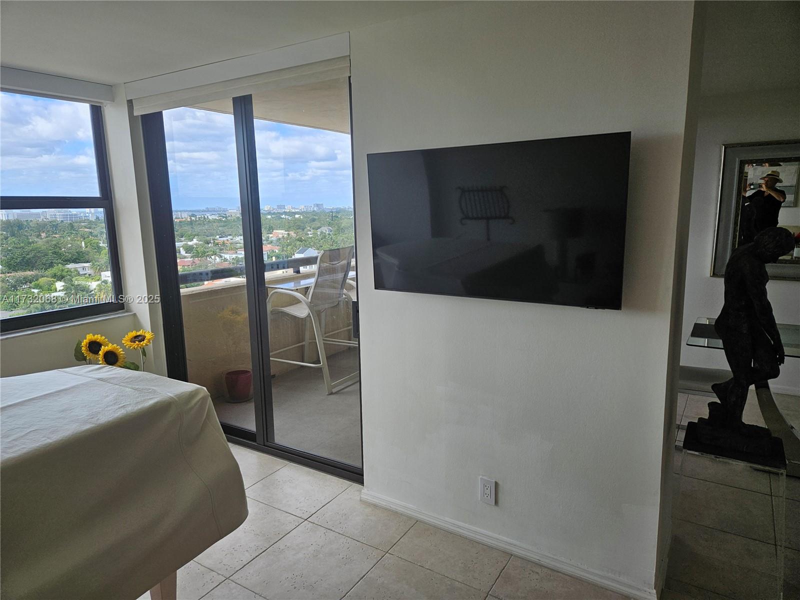 2555 Collins Ave #1508, Miami Beach, Florida image 11