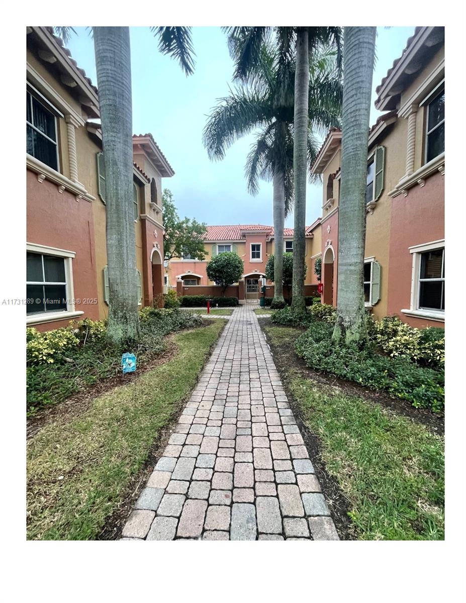 10653 SW 8th St #2407, Pembroke Pines, Florida image 22