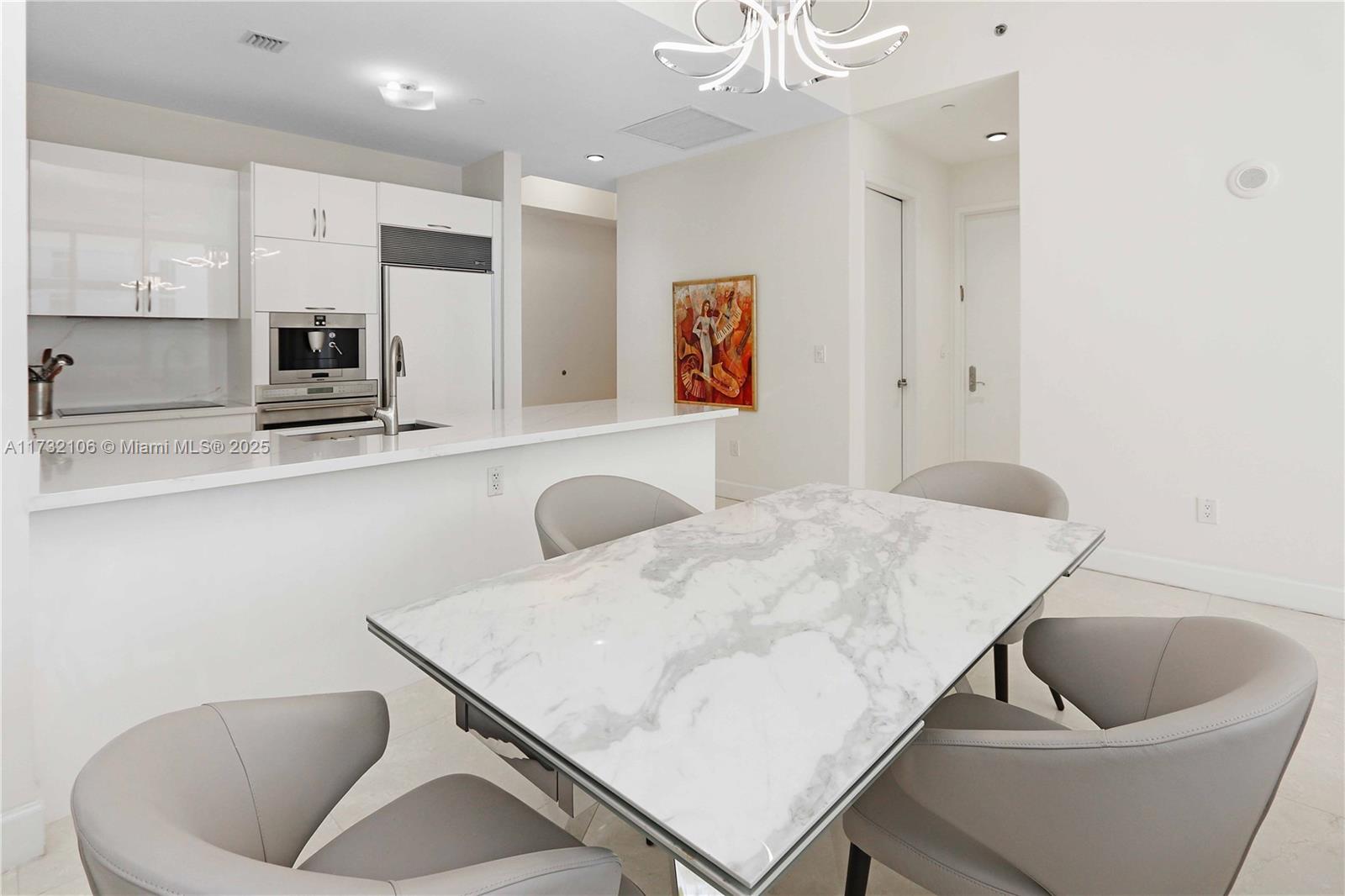 15901 Collins Ave #4102, Sunny Isles Beach FL 33160