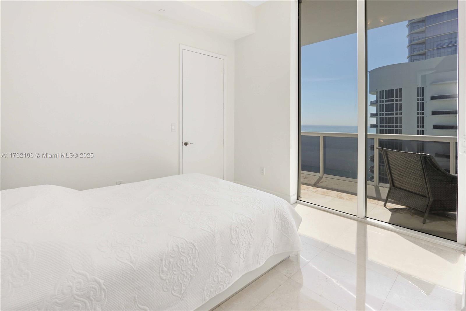 15901 Collins Ave #4102, Sunny Isles Beach FL 33160