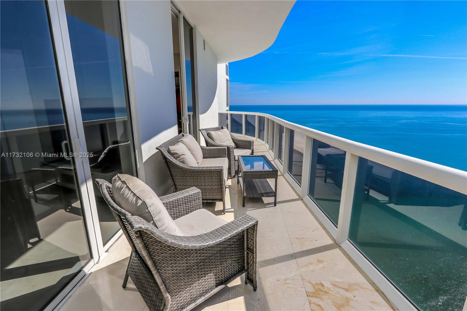 15901 Collins Ave #4102, Sunny Isles Beach FL 33160