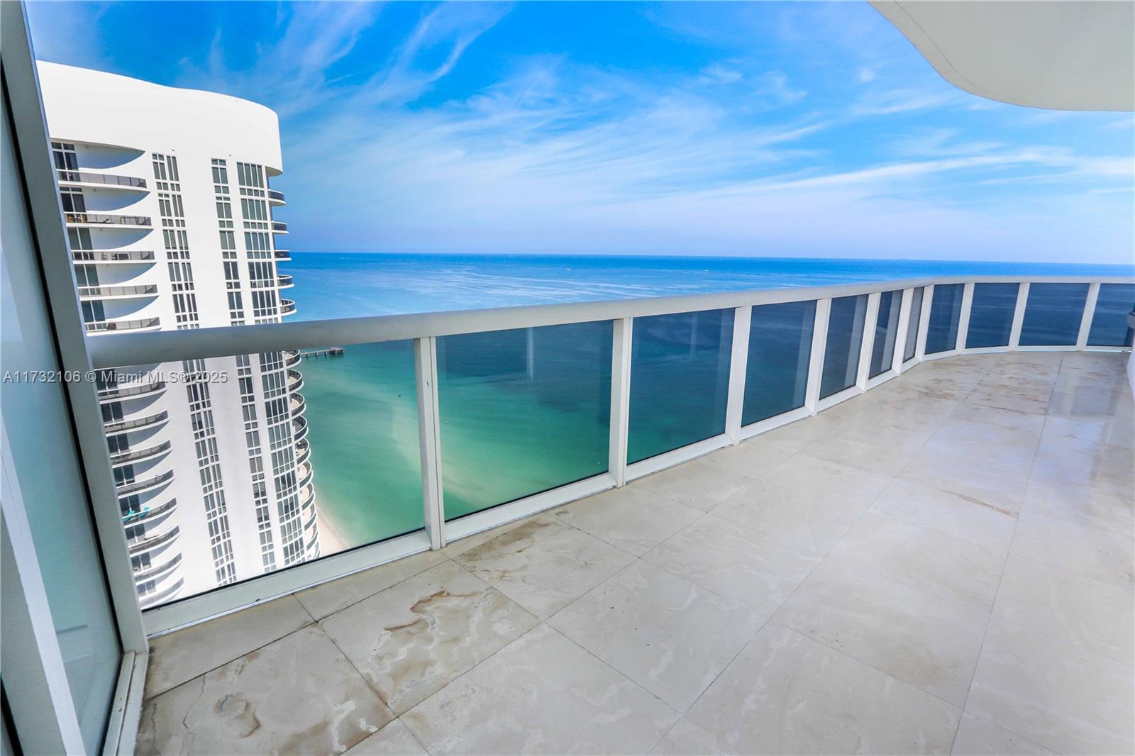 15901 Collins Ave #4102, Sunny Isles Beach FL 33160