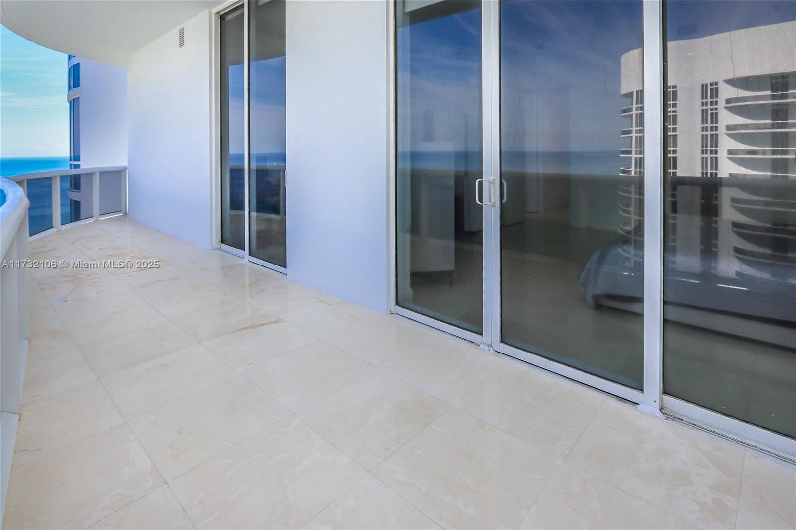 15901 Collins Ave #4102, Sunny Isles Beach FL 33160