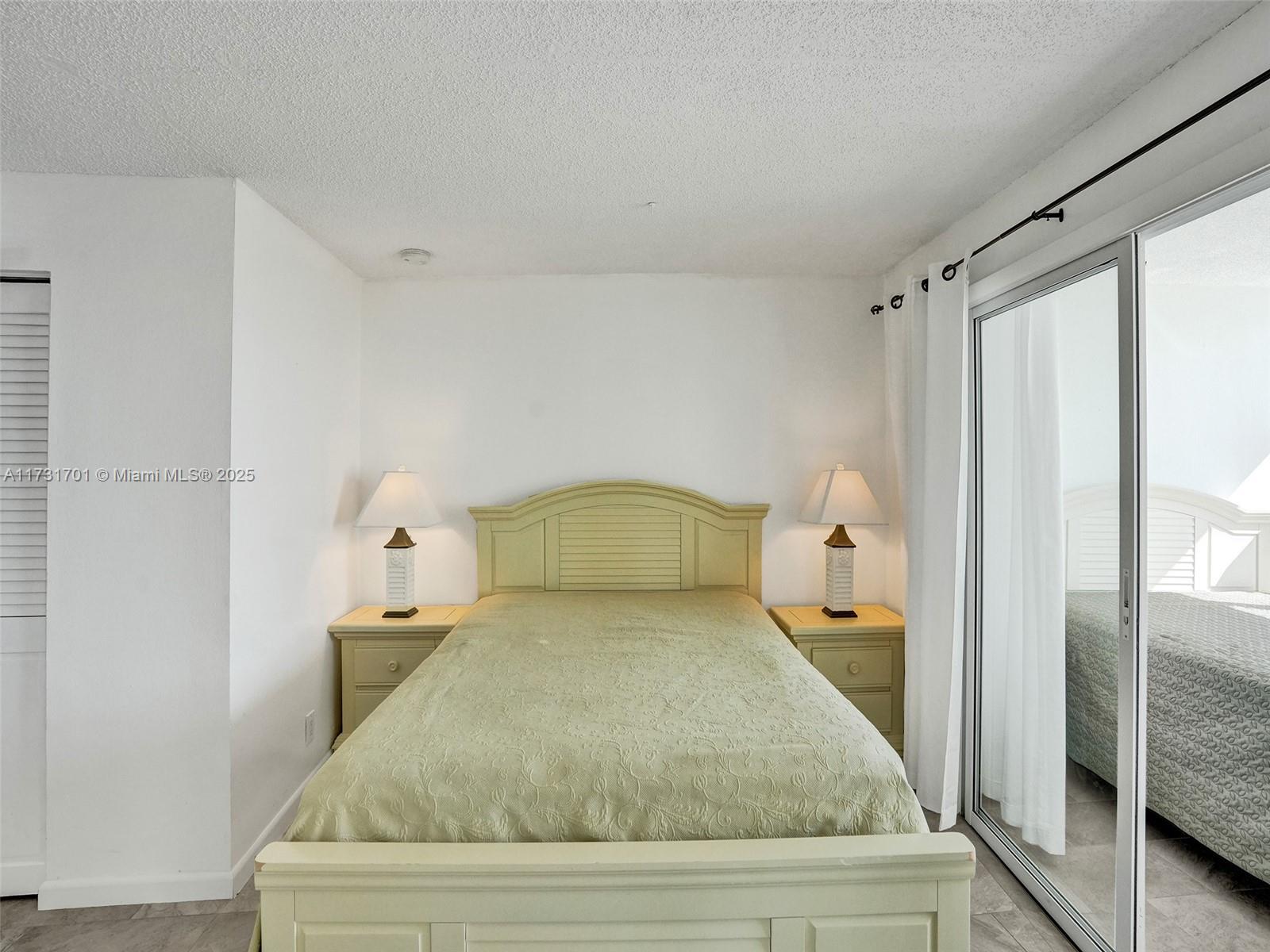 209 N Fort Lauderdale Beach Blvd #2E, Fort Lauderdale, Florida image 22