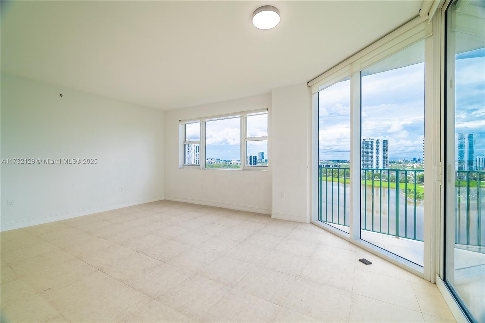 20000 E Country Club Dr #1110, Aventura, Florida image 8