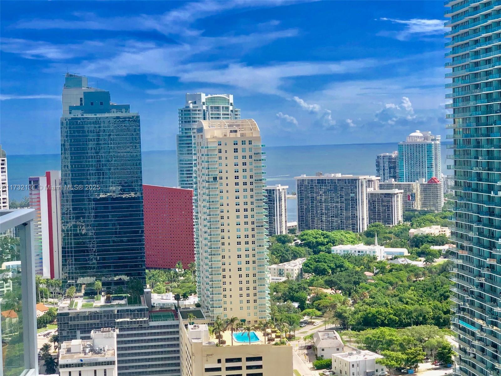 Beautiful super spacious unit in the heart of Brickell Avenue 1 Bedroom 1 Bathroom w/945 sqft in AC space + 94 sqft in balcony with great skyline views from the 36 floor. Full service building. Walk to restaurants, Cafes, Bars, Nightlife, Banks, Supermarkets, all the best shopping and so much more. Easy access to all major highways.