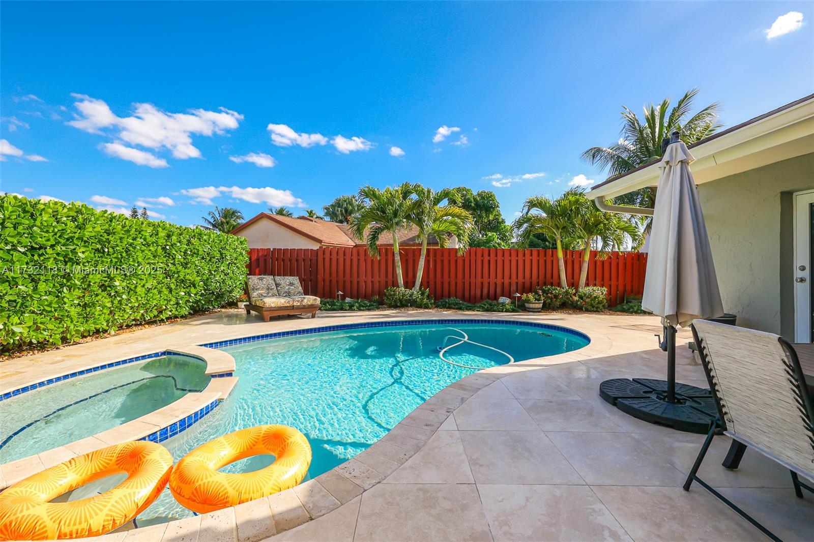 16780 Redwood Way, Weston, Florida image 9