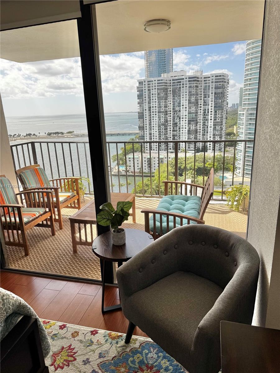 1925 Brickell Ave #D2109, Miami FL 33129