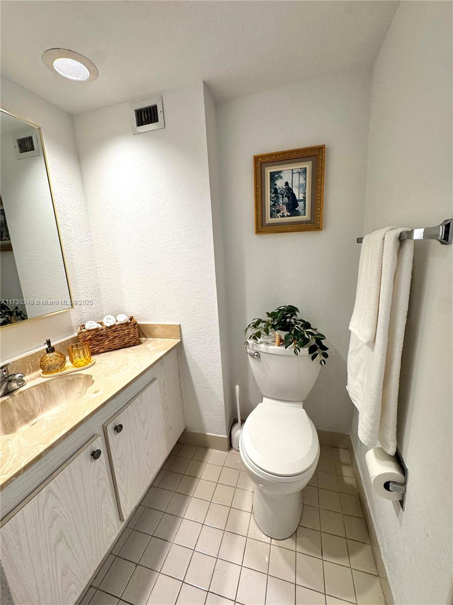 1925 Brickell Ave #D2109, Miami FL 33129