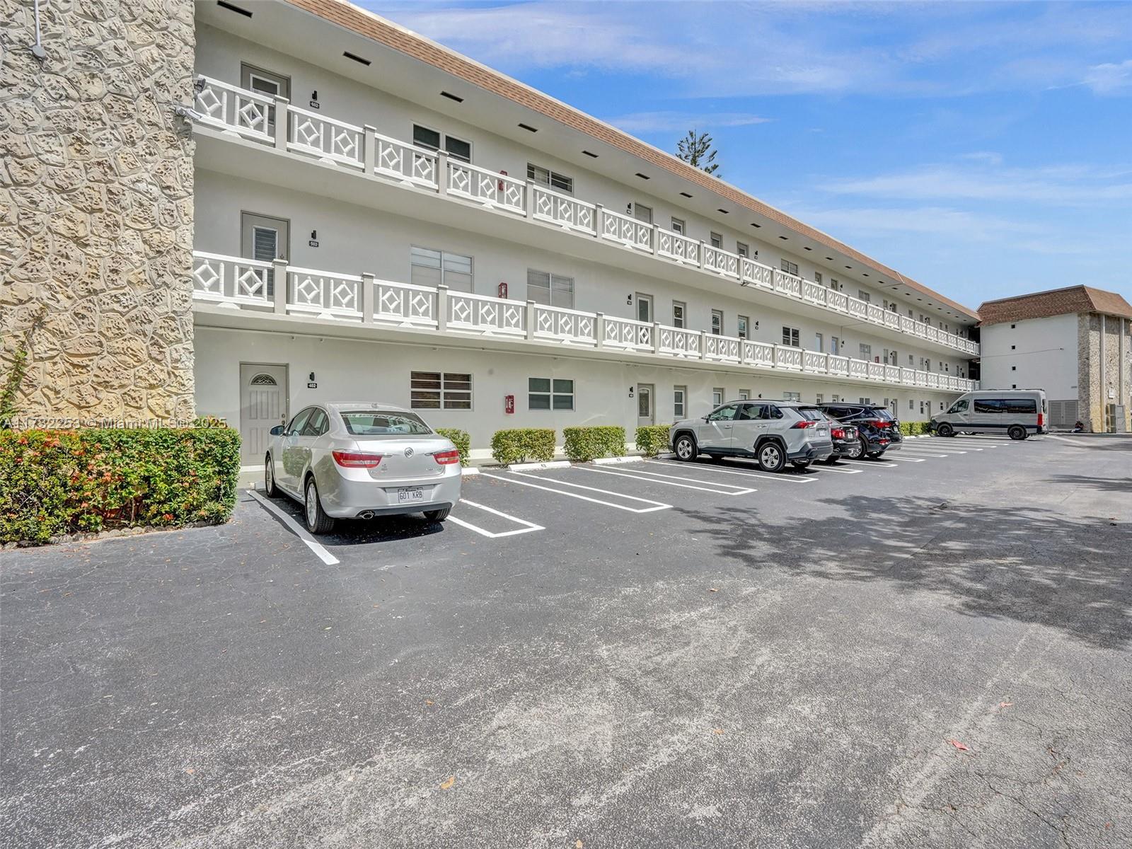 3506 NW 49th Ave #511, Lauderdale Lakes, Florida image 42