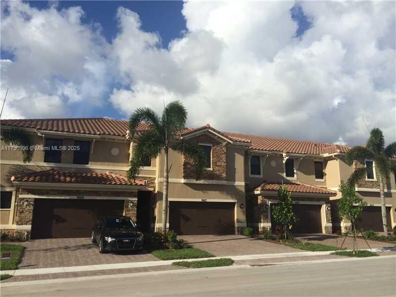 8429 Lakeview Trl #., Parkland, Florida image 2