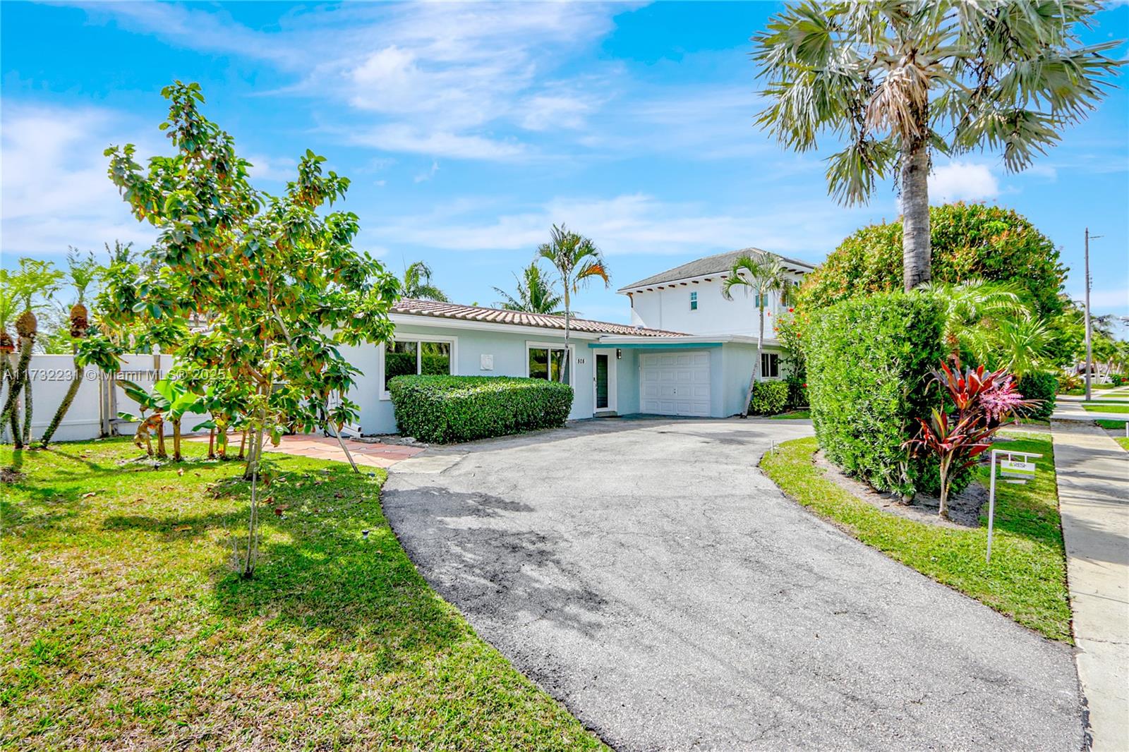 808 NE 72nd St, Boca Raton, Florida image 1