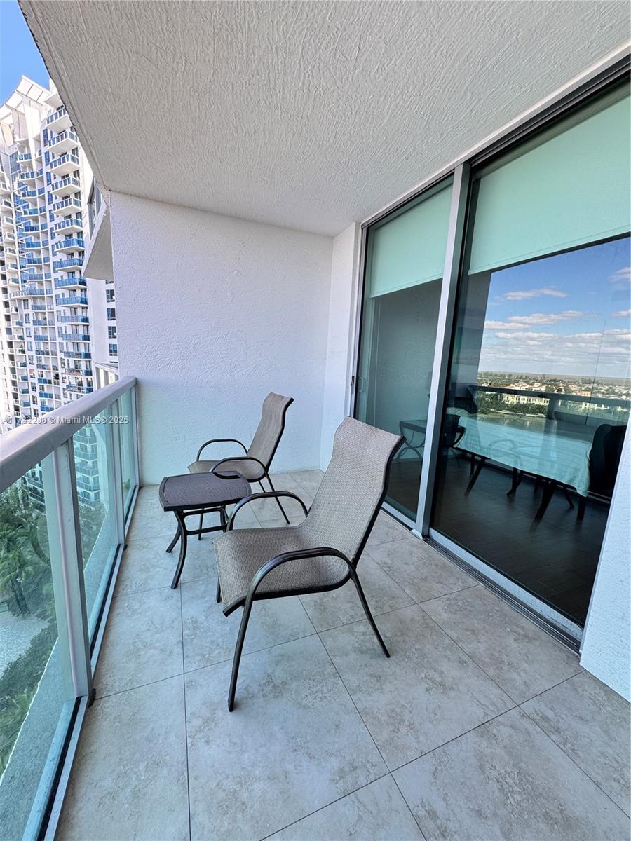 2681 N Flamingo Rd #1503S, Sunrise, Florida image 28