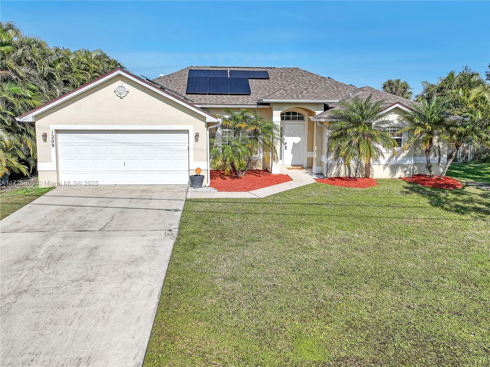 1209 SW Glastonberry Ave, Port St. Lucie, Florida image 1