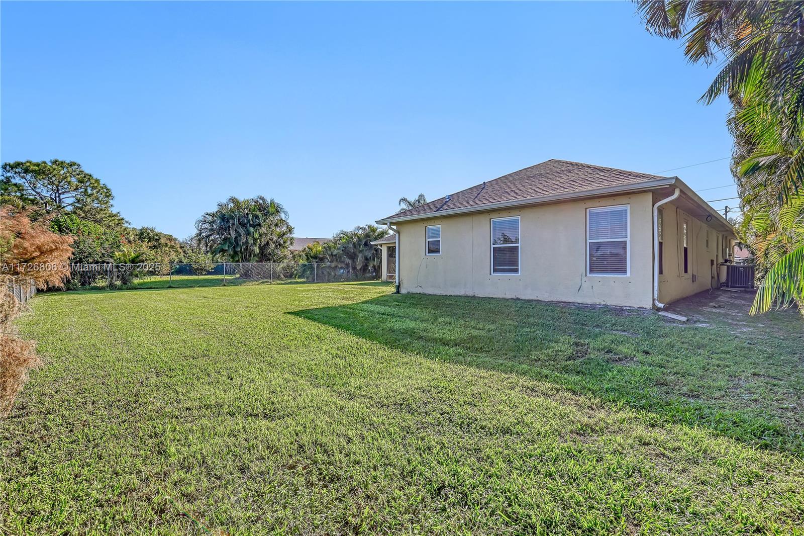 1209 SW Glastonberry Ave, Port St. Lucie, Florida image 41