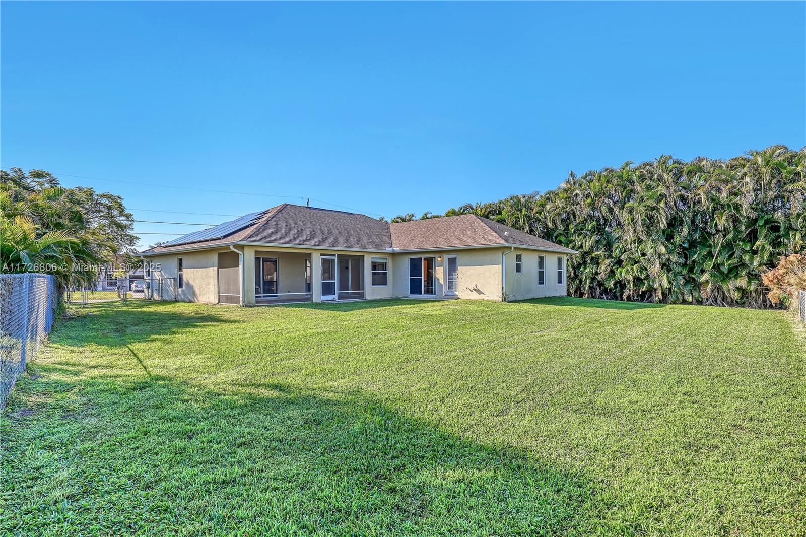 1209 SW Glastonberry Ave, Port St. Lucie, Florida image 43