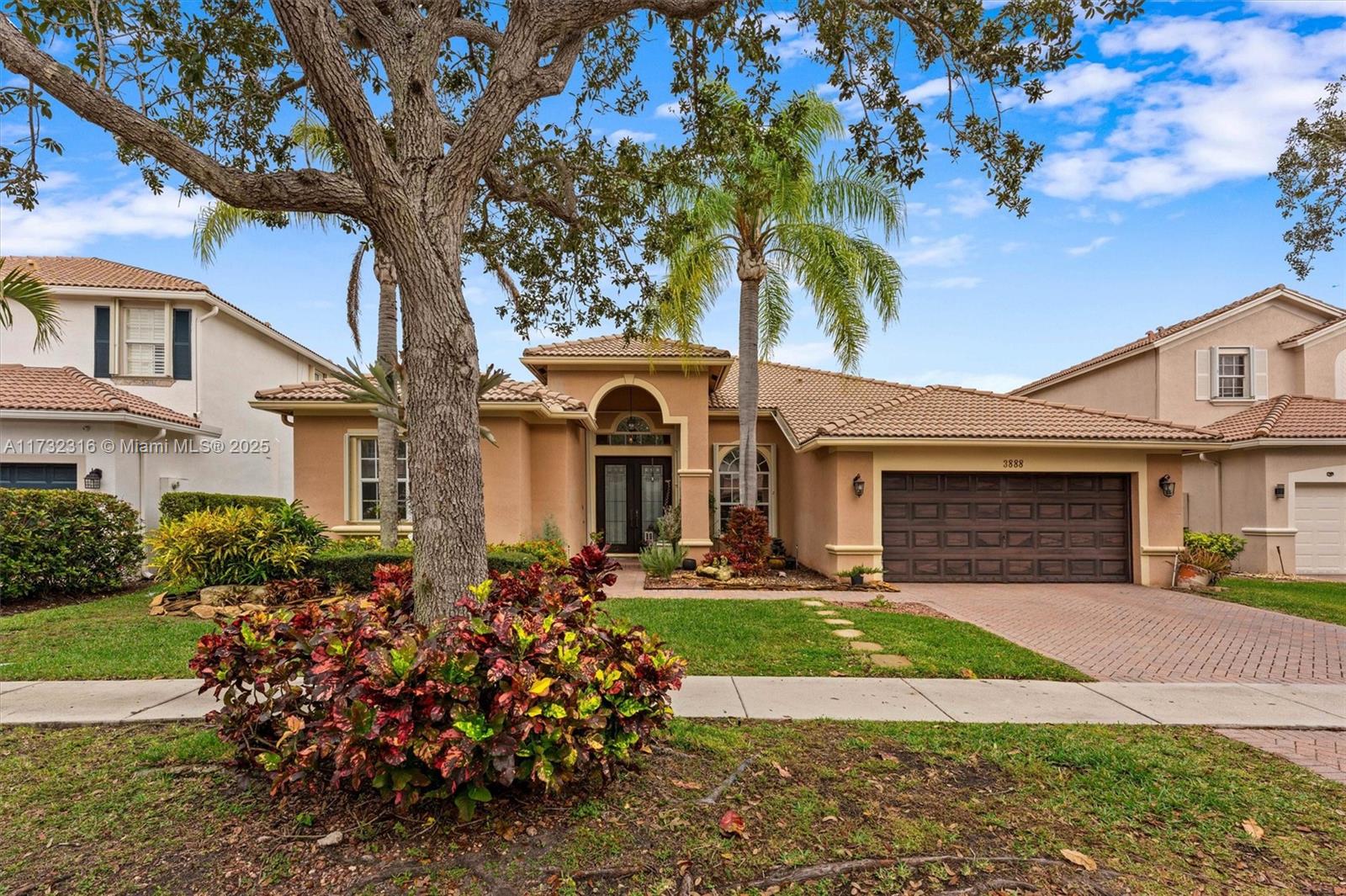 3888 W Gardenia Ave, Weston, Florida image 1