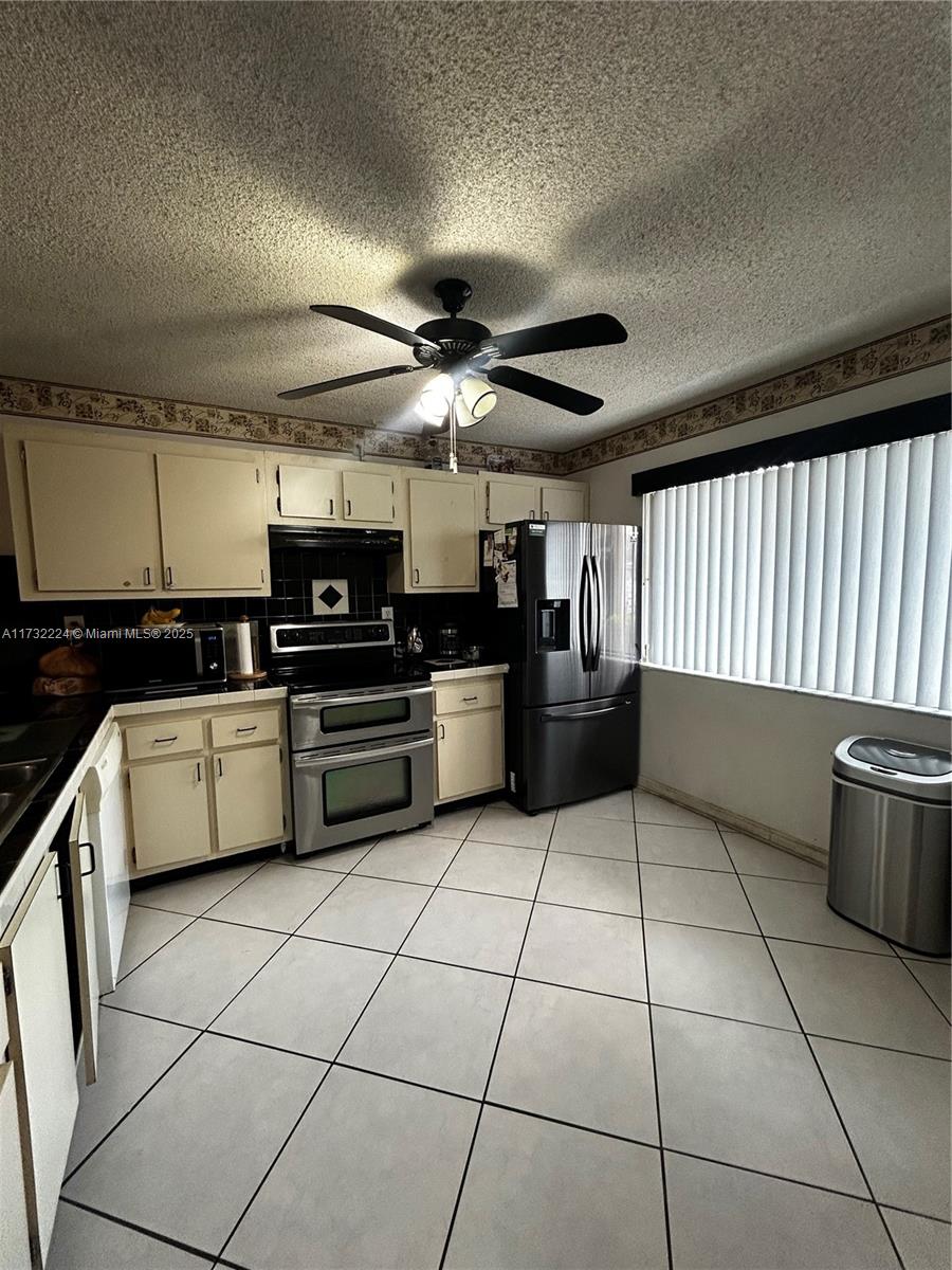 8000 Hampton Blvd #102, North Lauderdale, Florida image 3