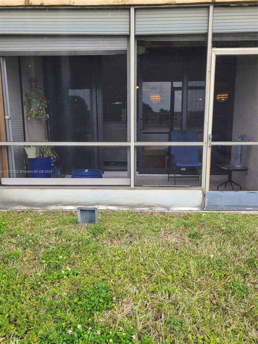 6004 Coral Lake Dr #104, Margate, Florida image 3