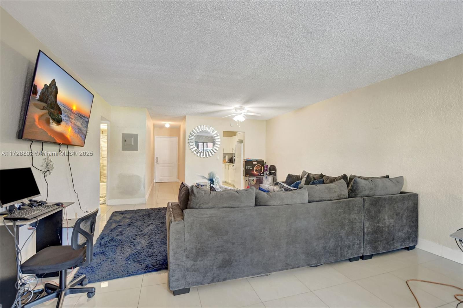 Residential, Deerfield Beach, Florida image 3