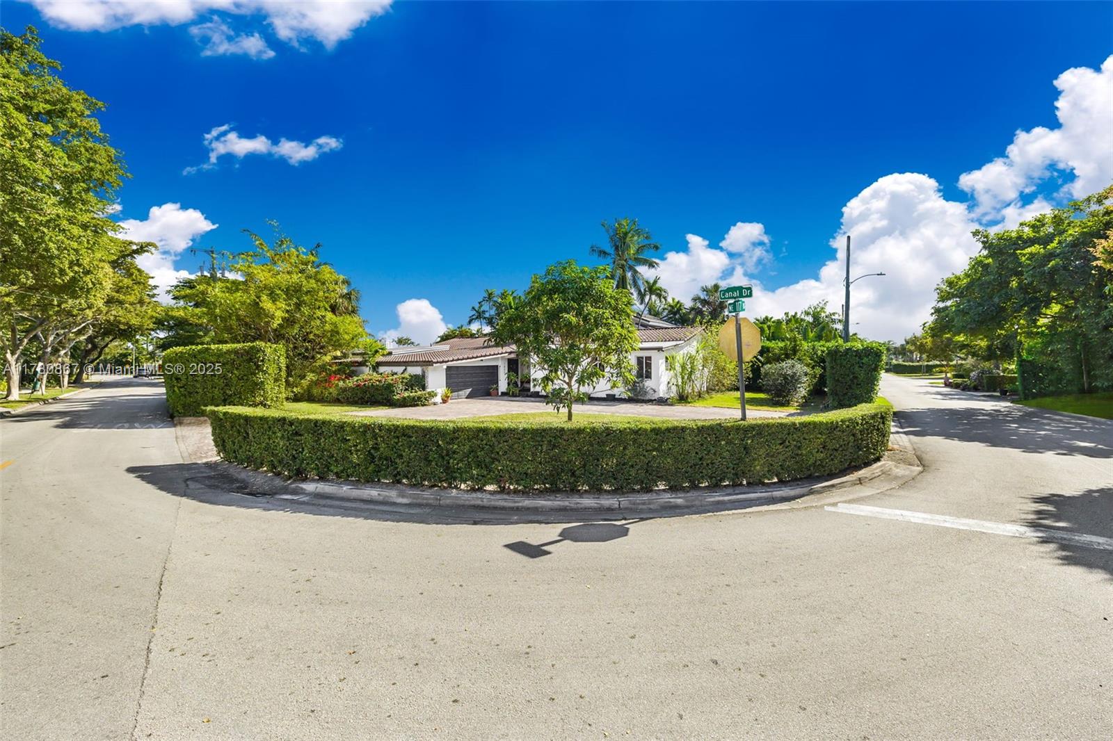 1805 NE 117th Rd, North Miami, Florida image 30