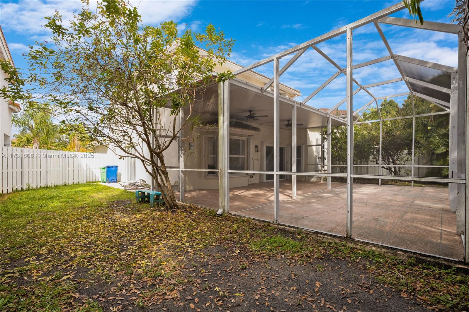 Residential, Sunrise, Florida image 45