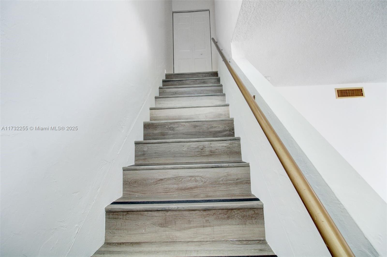 Listing Photo 13